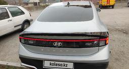 Hyundai Sonata 2024 года за 14 000 000 тг. в Шымкент – фото 2