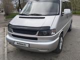 Volkswagen Caravelle 2001 года за 7 000 000 тг. в Павлодар