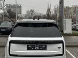 Land Rover Range Rover 2023 годаүшін95 000 000 тг. в Шымкент – фото 2