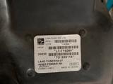 Передний правый Подкрылок Toyota Land Cruiser 100 1998-2007 за 8 000 тг. в Актобе – фото 2