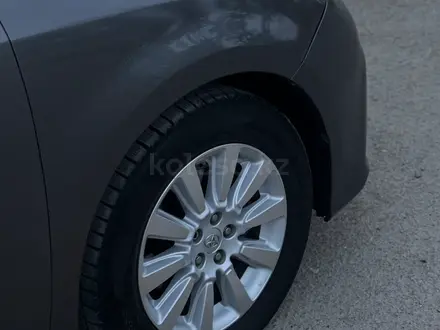 Toyota Sienna 2015 года за 12 000 000 тг. в Актау – фото 22