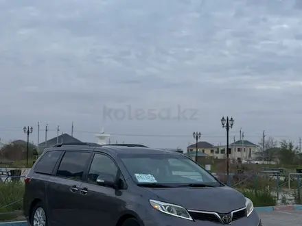 Toyota Sienna 2015 года за 12 000 000 тг. в Актау – фото 23