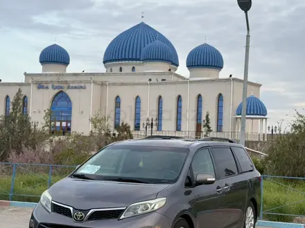 Toyota Sienna 2015 года за 12 000 000 тг. в Актау – фото 28
