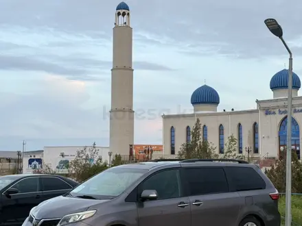Toyota Sienna 2015 года за 12 000 000 тг. в Актау – фото 29