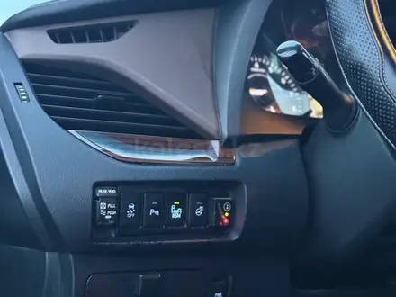 Toyota Sienna 2015 года за 12 000 000 тг. в Актау – фото 9