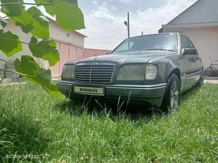 Mercedes-Benz E 280 1993 года за 2 600 000 тг. в Астана – фото 12