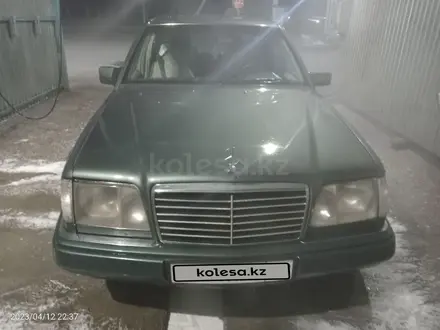 Mercedes-Benz E 280 1993 года за 2 600 000 тг. в Астана – фото 8