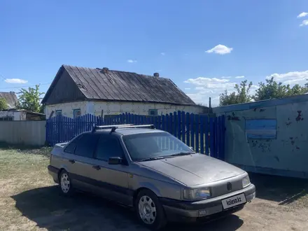Volkswagen Passat 1990 года за 990 000 тг. в Караганда – фото 7