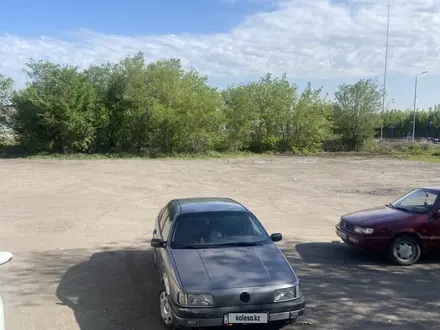 Volkswagen Passat 1990 года за 990 000 тг. в Караганда – фото 8