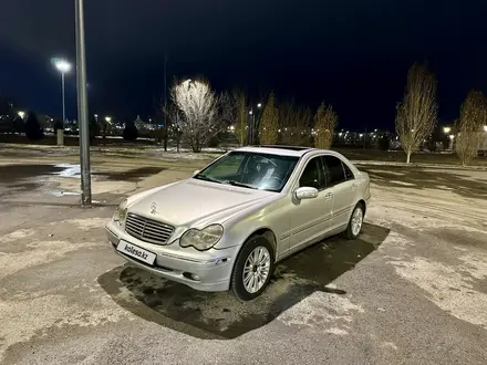 Mercedes-Benz C 240 2003 года за 3 000 000 тг. в Талдыкорган – фото 4