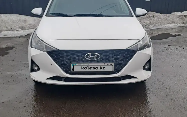 Hyundai Accent 2021 года за 6 800 000 тг. в Усть-Каменогорск