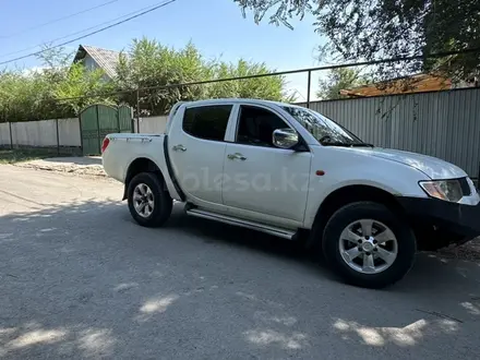 Mitsubishi L200 2007 года за 5 000 000 тг. в Алматы – фото 2