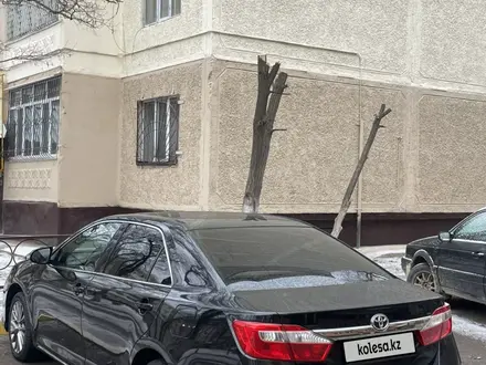 Toyota Camry 2014 года за 9 100 000 тг. в Тараз – фото 4