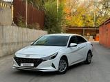 Hyundai Elantra 2022 года за 9 200 000 тг. в Алматы