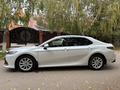 Toyota Camry 2023 годаүшін15 800 000 тг. в Уральск – фото 2