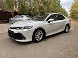 Toyota Camry 2023 года за 15 800 000 тг. в Уральск