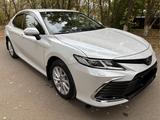 Toyota Camry 2023 года за 15 800 000 тг. в Уральск – фото 5