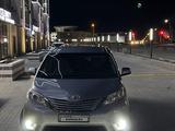 Toyota Sienna 2015 годаfor14 200 000 тг. в Актау – фото 2