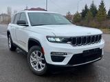 Jeep Grand Cherokee 2022 годаүшін36 000 000 тг. в Астана