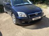 Toyota Avensis 2004 года за 3 350 000 тг. в Астана – фото 2
