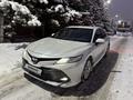 Toyota Camry 2019 года за 15 100 000 тг. в Алматы – фото 9