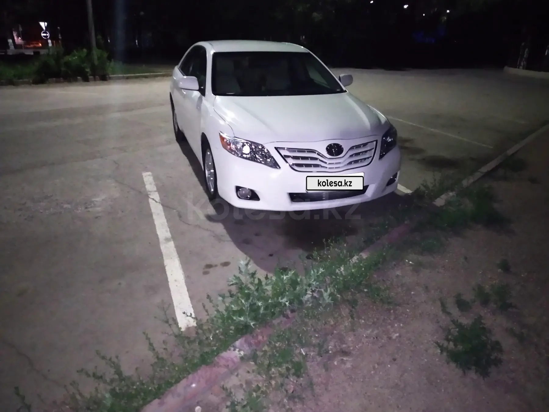 Toyota Camry, 2010