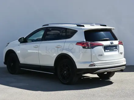 Toyota RAV4 2018 года за 10 000 000 тг. в Атырау – фото 6