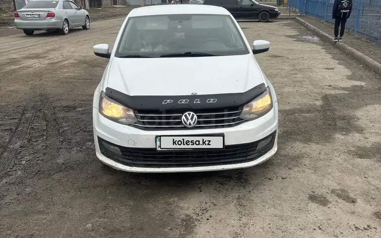 Volkswagen Polo 2015 годаүшін4 500 000 тг. в Семей