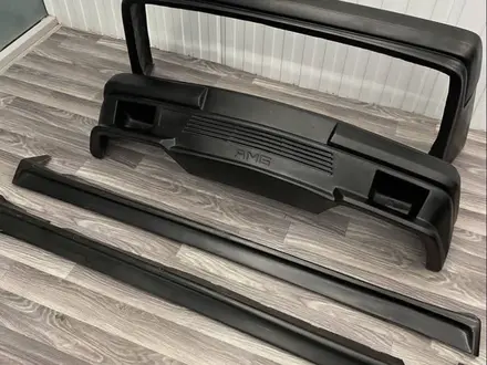 Бампер AMG Gen 1 на Mercedes W124 за 35 000 тг. в Караганда