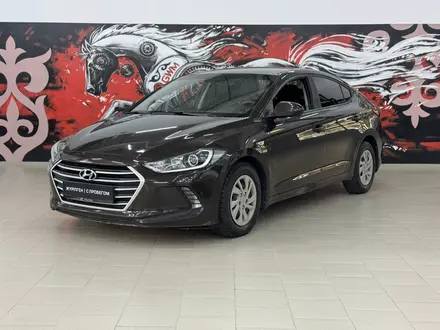 Hyundai Elantra 2018 года за 6 990 000 тг. в Алматы