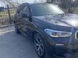 BMW X5 2019 года за 43 500 000 тг. в Астана – фото 2