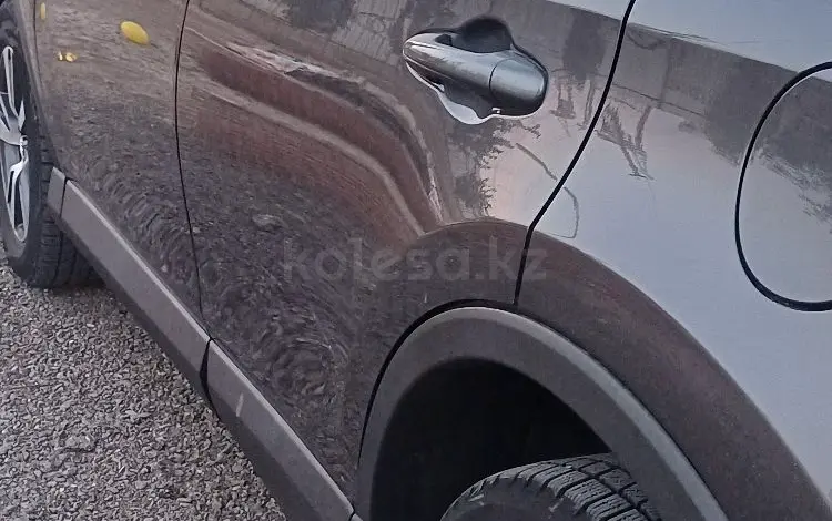 Toyota RAV4 2018 годаүшін8 300 000 тг. в Атырау
