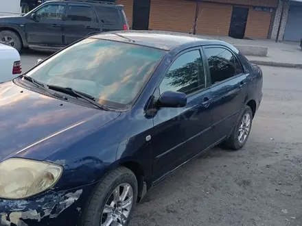 Toyota Corolla 2004 года за 3 338 377 тг. в Семей – фото 3