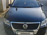 Volkswagen Passat 2005 годаүшін3 800 000 тг. в Караганда