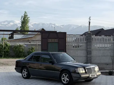 Mercedes-Benz E 280 1995 года за 3 000 000 тг. в Тараз