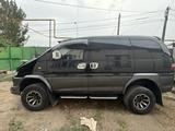 Mitsubishi Delica 1997 годаүшін10 000 000 тг. в Алматы – фото 2