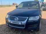 Volkswagen Touareg 2006 года за 3 500 000 тг. в Актобе