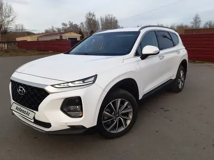 Hyundai Santa Fe 2018 года за 13 000 000 тг. в Рудный