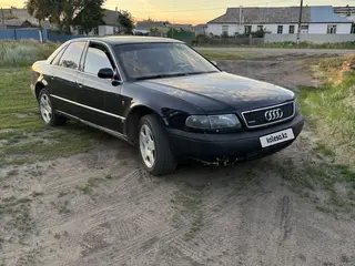 Audi A8, 1995