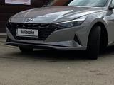 Hyundai Elantra 2021 года за 10 300 000 тг. в Астана – фото 2