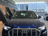 Audi Q5 45 TFSI Quattro Advance 2023 года за 32 548 800 тг. в Астана – фото 2