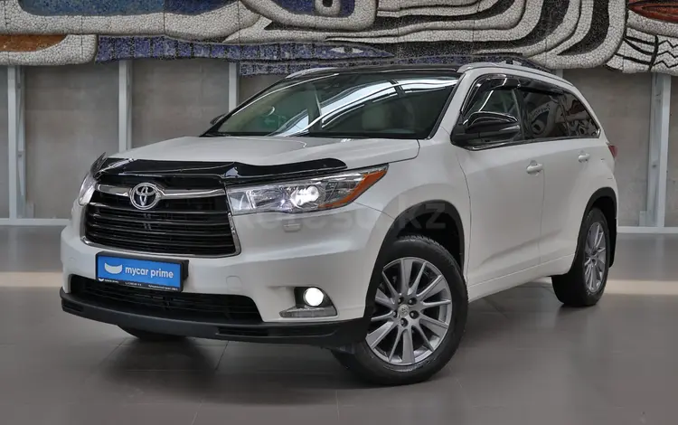 Toyota Highlander 2014 годаүшін16 640 000 тг. в Алматы