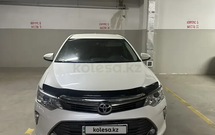 Toyota Camry 2015 годаfor11 800 000 тг. в Шымкент