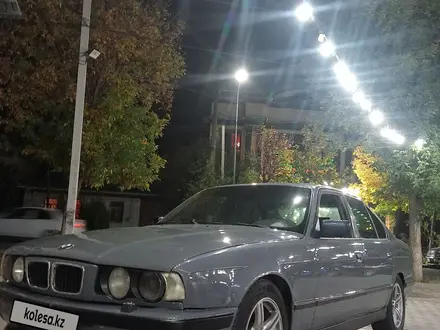 BMW 525 1991 года за 1 100 000 тг. в Шымкент