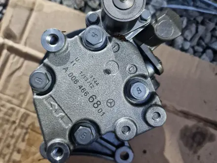 Насос ГУР M271 cgi turbo за 70 000 тг. в Алматы