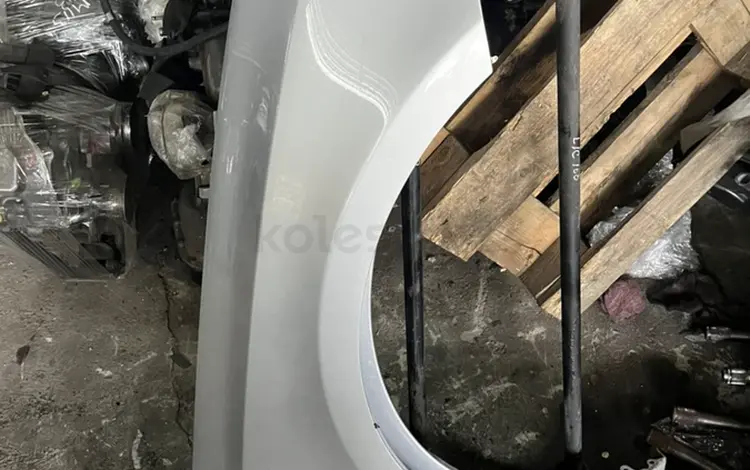 Крыло на Audi Q5 за 1 500 тг. в Алматы