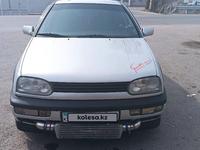 Volkswagen Golf 1994 годаүшін2 200 000 тг. в Тараз
