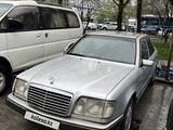 Mercedes-Benz E 200 1993 годаүшін750 000 тг. в Алматы – фото 4