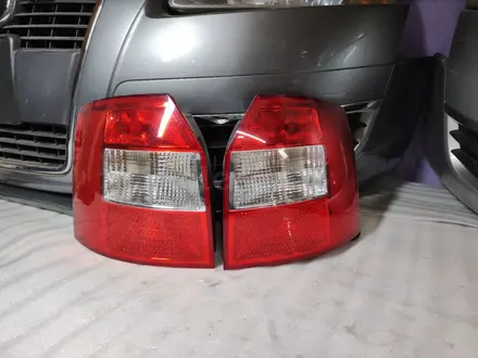 Фонарь задняя Audi a4 b6 универсал за 20 000 тг. в Алматы