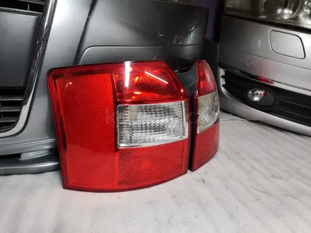 Фонарь задняя Audi a4 b6 универсал за 20 000 тг. в Алматы – фото 2